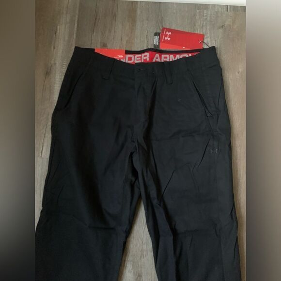Under Armour Straight Leg Dress Pant Casual Pant Black men’s Size 34 x 32 New - Picture 2 of 6